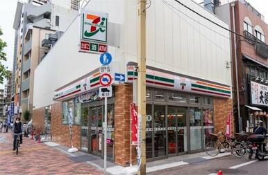 セブンイレブン　大田区糀谷駅前店