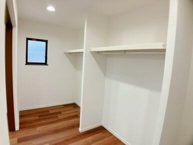 2F北西洋室　収納