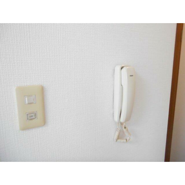 インターホン