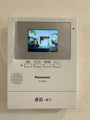 モニター付きインターフォンです。