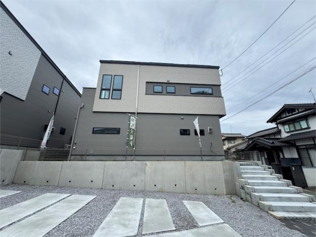 物件画像 福津市 手光 (東福間駅) 2階建 4LDK