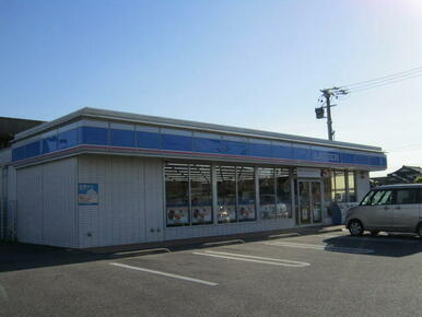 ローソン 吉良町役場前店