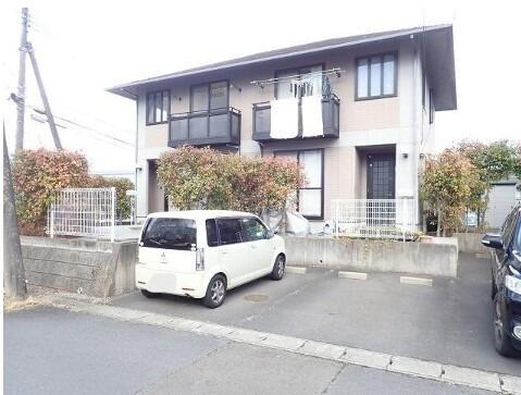 南中山ハウスＣ棟 ２ 3LDK