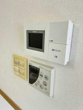 カラーモニターホン