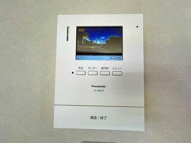 「インターホン」Ｐａｎａｓｏｎｉｃ製のモニタ付きインターホン新品交換済み