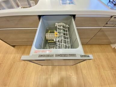 「食洗器」大家族の強い味方、新品の食洗器付きです