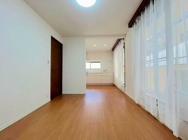 「LDK」別角度からの写真です。