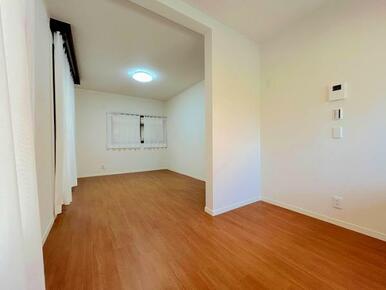 「LDK＿約10.5帖」キッチンから見たお写真です。