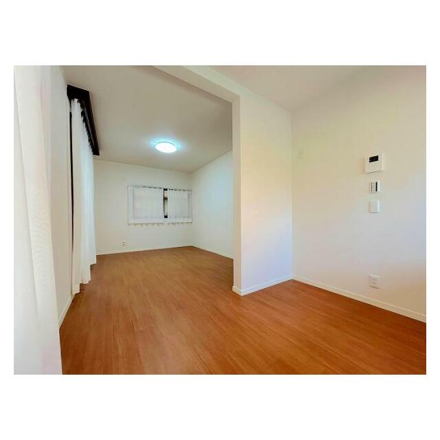 「LDK＿約10.5帖」キッチンから見たお写真です。