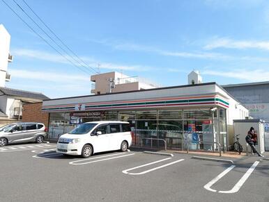 セブンイレブン小倉片野店