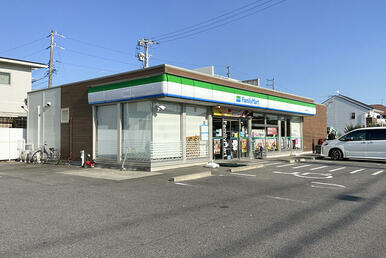 ファミリーマート西尾伊藤町店