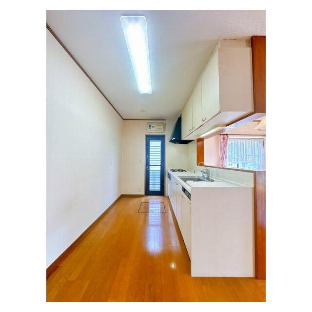 「キッチン」キッチンスペースの様子です。