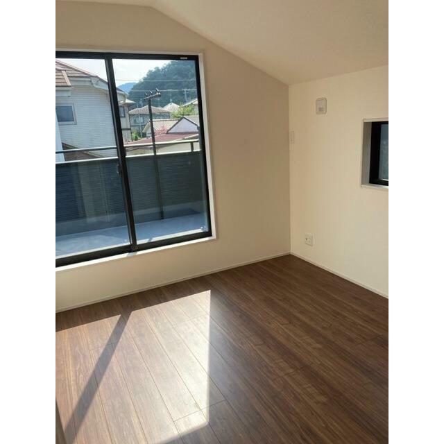 リビングとは別に静かな時間を楽しめる部屋（6号棟）