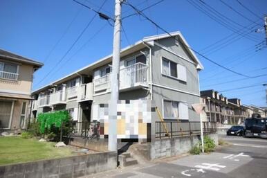 内階段タイプ。写真はＢ棟です。