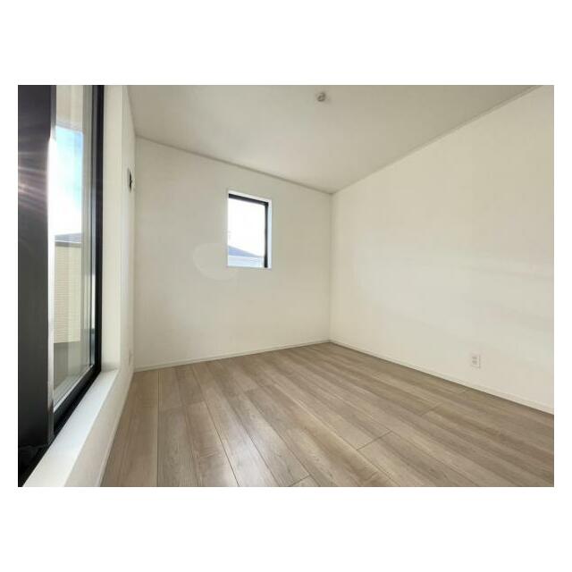 2階にはお部屋が3部屋！全部屋に収納が付いています＾＾