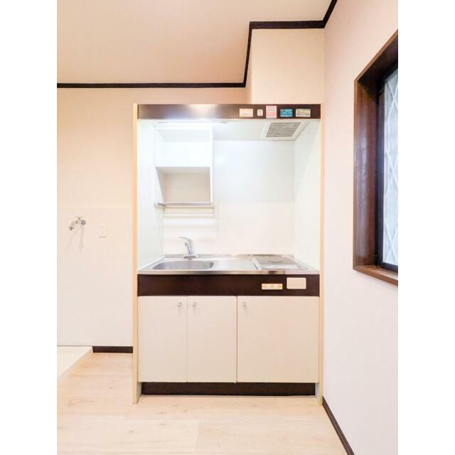 写真は206号室です