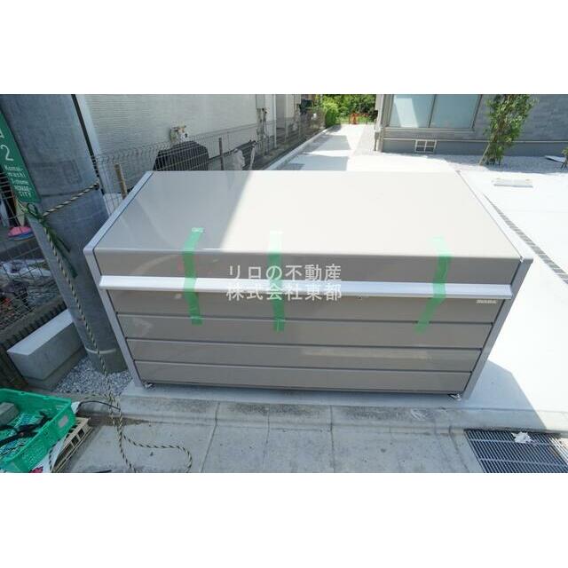 蓋つきゴミ置き場有☆衛生的です♪