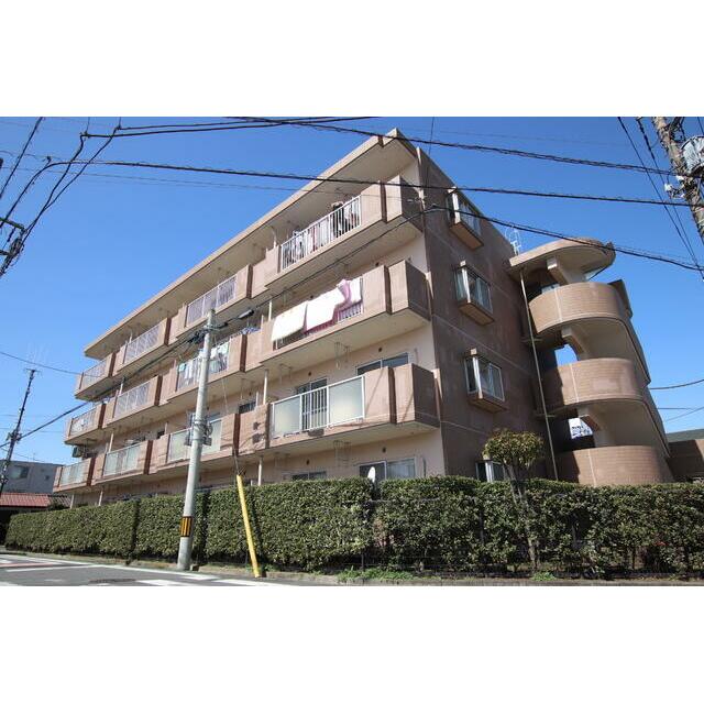 鉄筋コンクリート造のマンションです♪