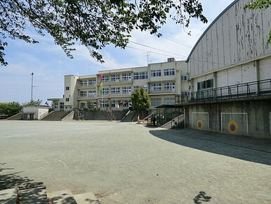 市立小宮小学校