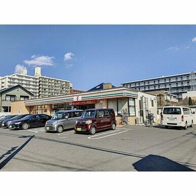 セブンイレブン　大和中央五丁目店