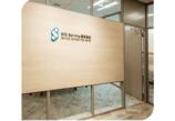 情報提供会社