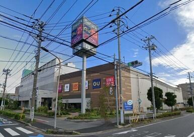 西松屋ソコラ南行徳店