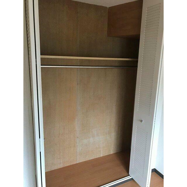 洋室２　収納　※現況優先