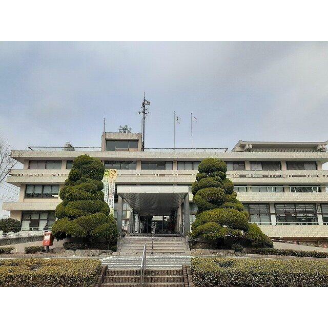 嬉野市役所まで1900m