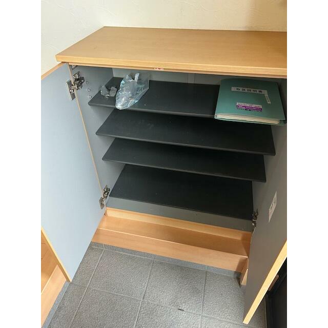 シューズボックス