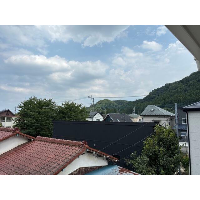 この眺めが何気ない日常に彩りを与えます（5号棟）