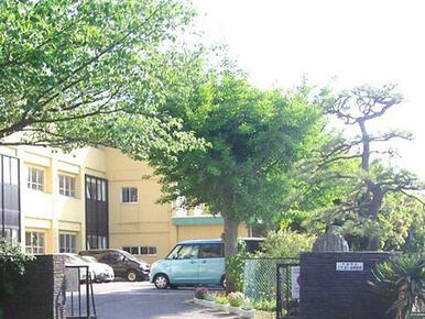 こてはし台中学校