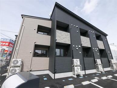 「Ｌａ　Ｃｏｒｔｅ　西多賀」外観写真