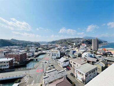 １１階からの眺望は圧巻です！ぜひ現地でご内覧ください！