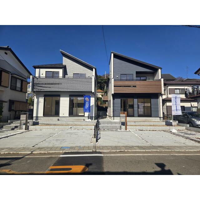 外観写真（左:1号棟 右:2号棟）（R7.12.13）