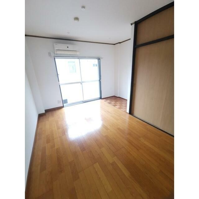 広々居室で快適にお過ごしください♪