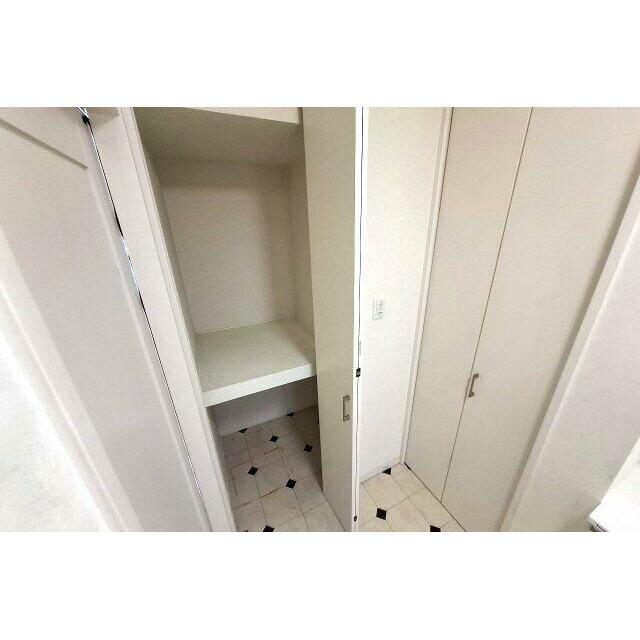 洗面室物入