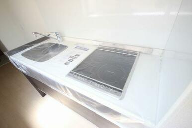 ２口ＩＨクッキングヒーターのシステムキッチン