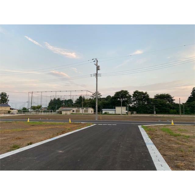 【１０号地～１５号地】１０号地は８８坪超！南からの陽当たりを十分に確保した明るい住まいです。