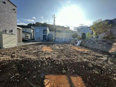 北東側より本物件を撮影