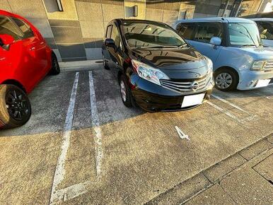 駐車場４番継承可能となります