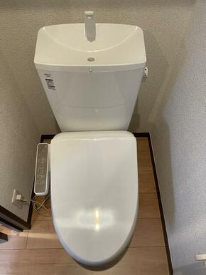 温水洗浄便座　バス・トイレ別