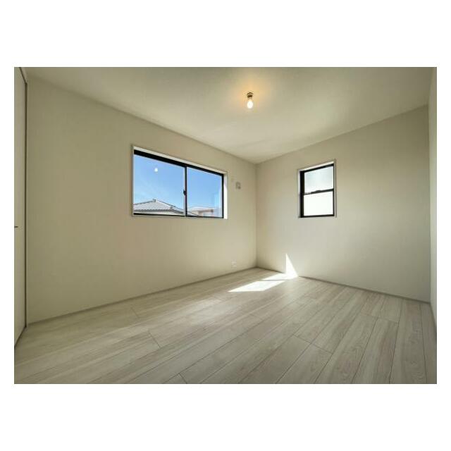 2階にはお部屋が3部屋！全部屋に収納が付いています＾＾