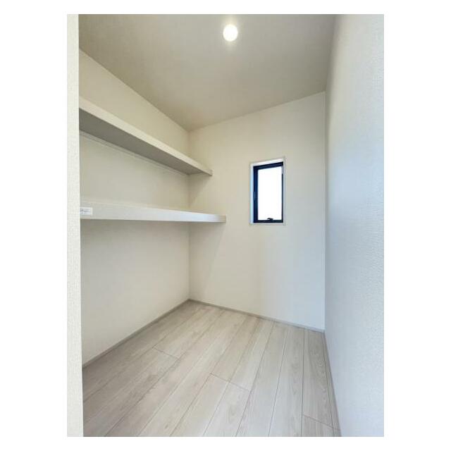 大きいものから小さなものまで、たっぷり収納できて整理整頓に大活躍！