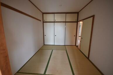 ＊畳はご入居直前に表替えします。爽やかない草の香りです＊