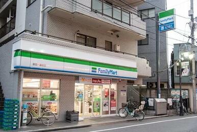 ファミリーマート 赤羽一番街店