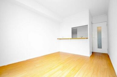 実際と異なる場合がございます。