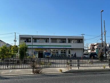 ファミリーマート足立舎人一丁目店