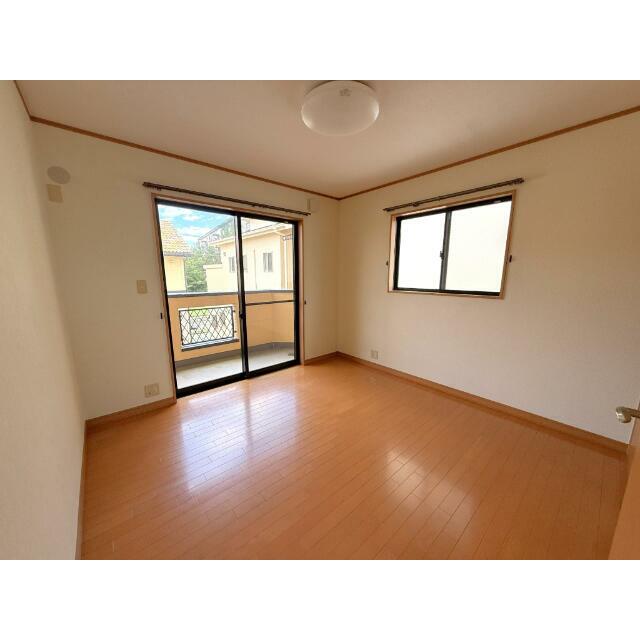 洋室6.125帖