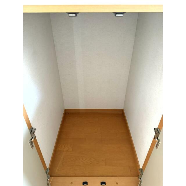 階段下収納
