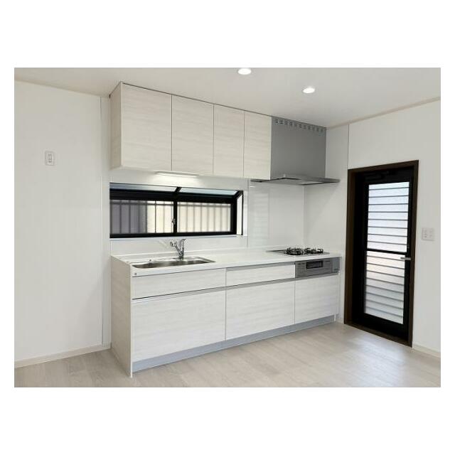 「システムキッチン」新品交換済みです